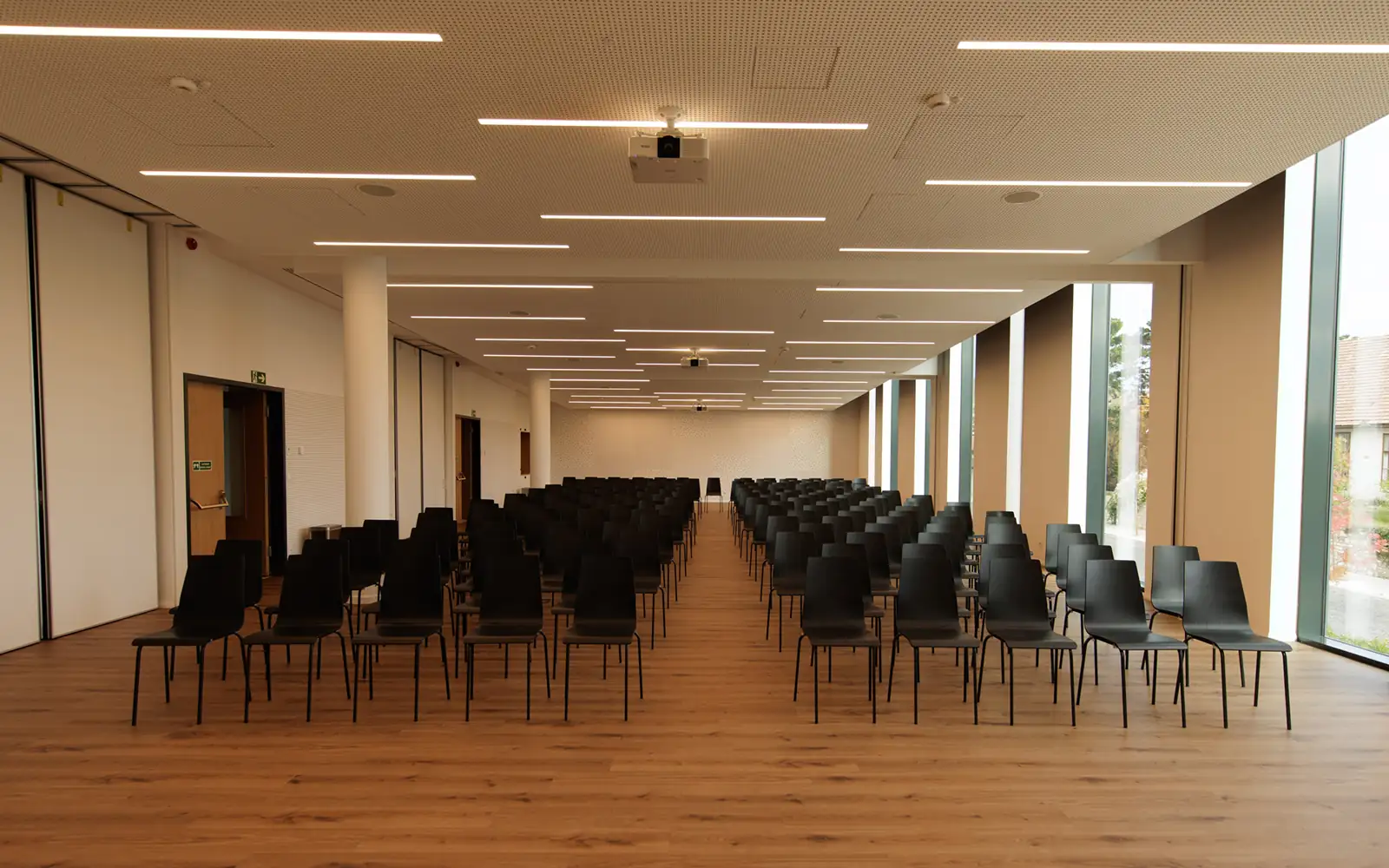 Anna & Krisztina room view 1