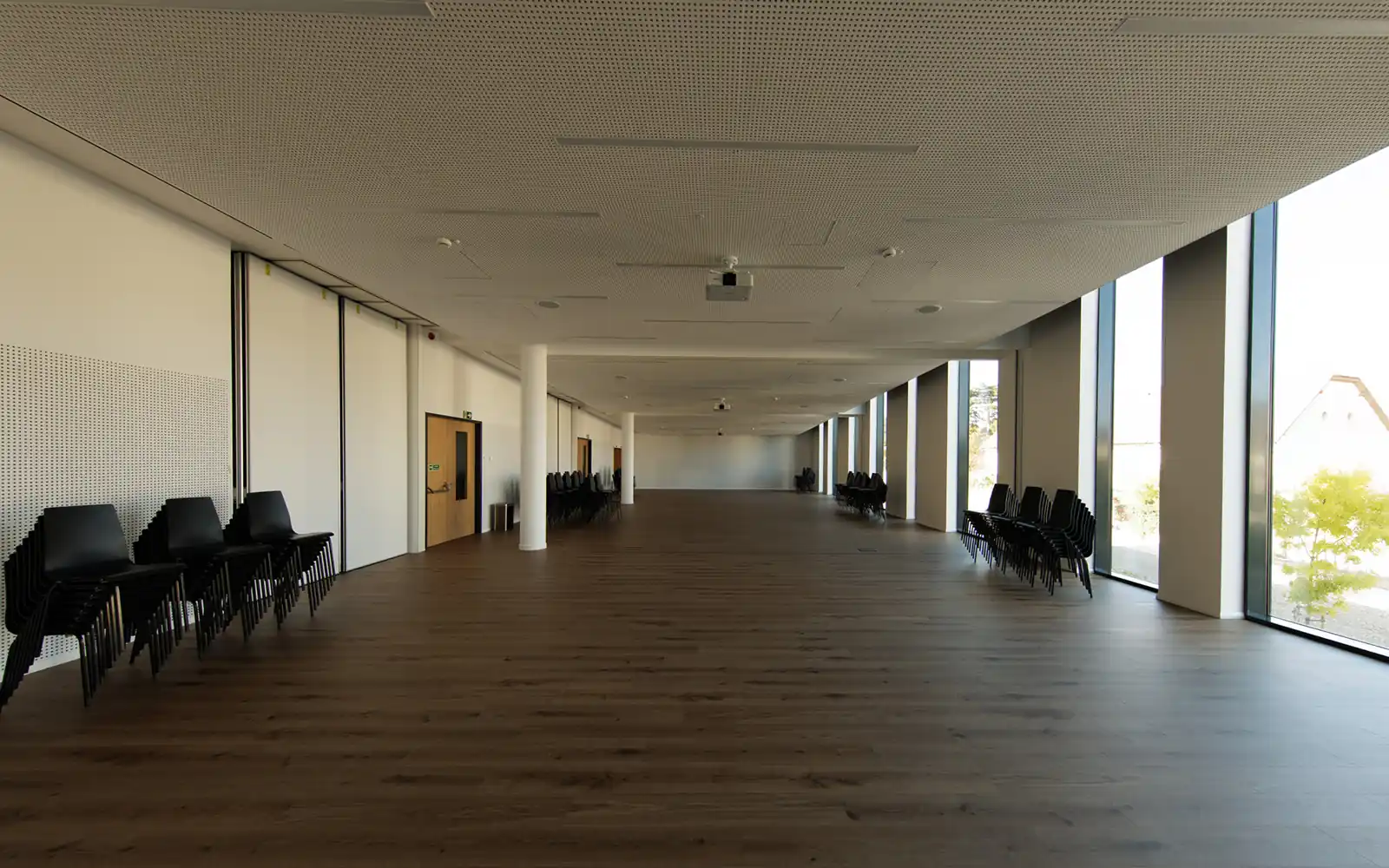 Anna & Krisztina room view 2